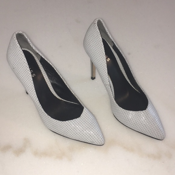 Reiss Patterned Heels - Picture 2 of 5